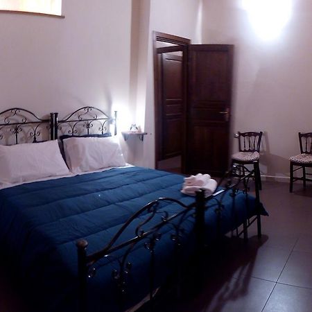 Affittacamere Carpe Diem Gonnosfanàdiga Extérieur photo
